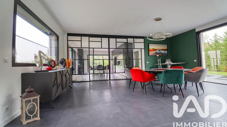 Ma-Cabane - Vente Maison Lamorlaye, 300 m²