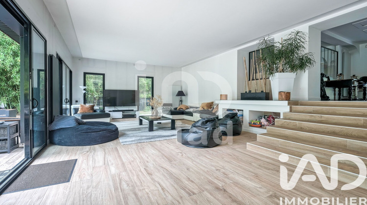 Ma-Cabane - Vente Maison Lamorlaye, 260 m²