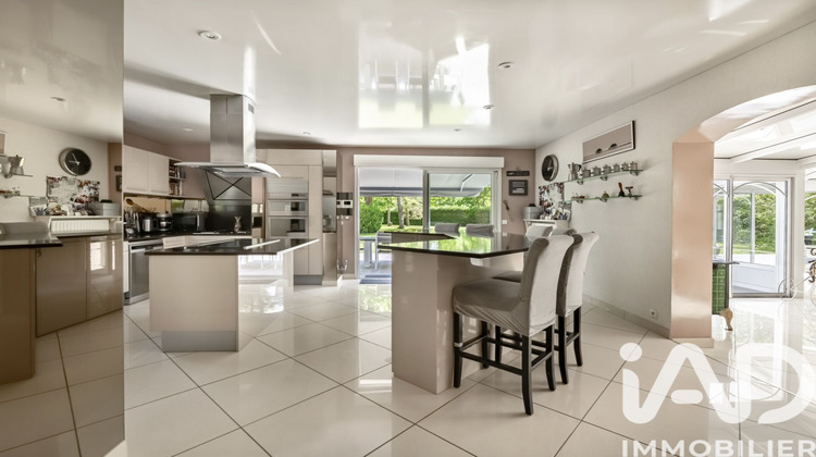 Ma-Cabane - Vente Maison Lamorlaye, 270 m²