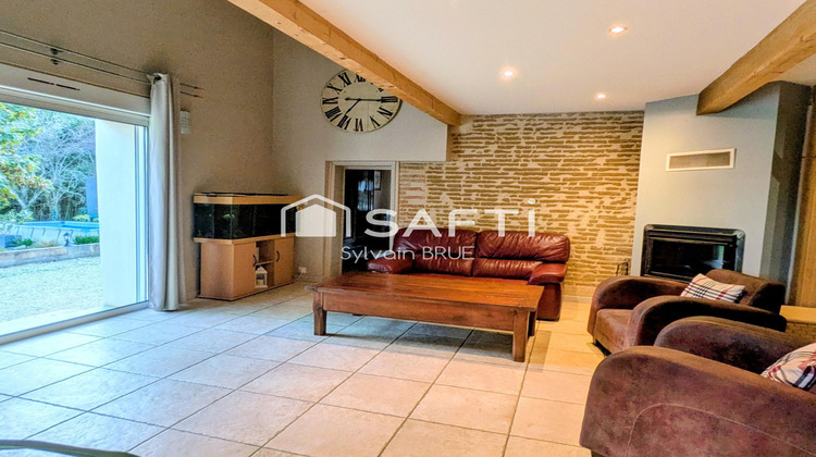 Ma-Cabane - Vente Maison Lamothe-Capdeville, 255 m²