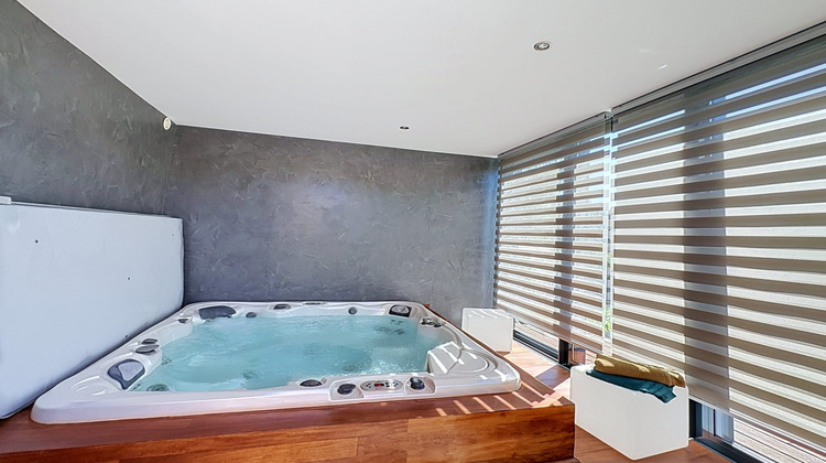 Ma-Cabane - Vente Maison Lamothe-Capdeville, 221 m²