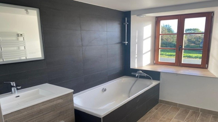 Ma-Cabane - Vente Maison Landevant, 320 m²