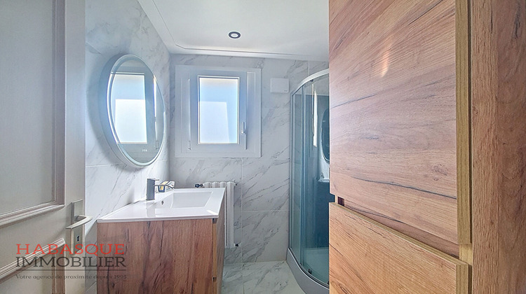 Ma-Cabane - Vente Maison LANDIVISIAU, 133 m²