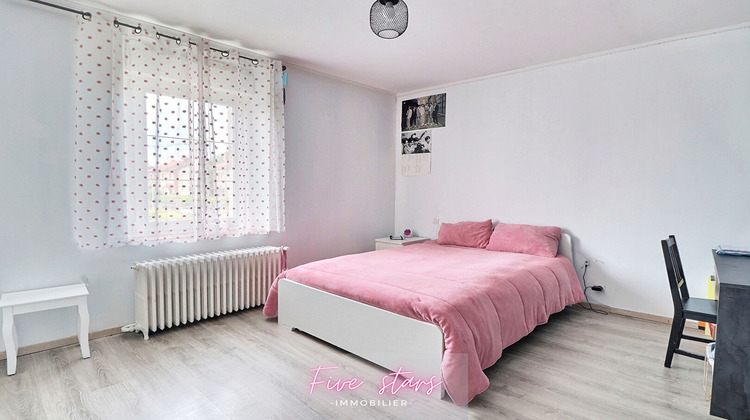 Ma-Cabane - Vente Maison LANDRES, 220 m²