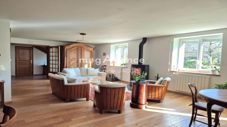 Ma-Cabane - Vente Maison LANGOAT, 220 m²