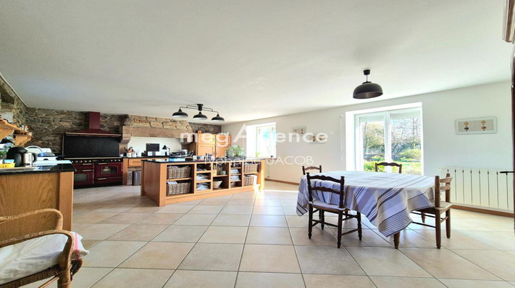 Ma-Cabane - Vente Maison LANGOAT, 220 m²