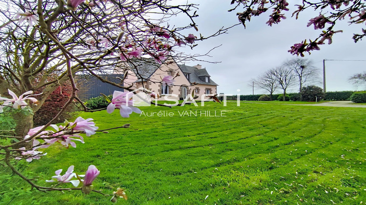 Ma-Cabane - Vente Maison Lanhouarneau, 188 m²