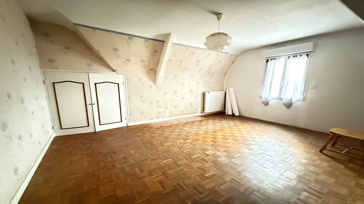 Ma-Cabane - Vente Maison LANVALLAY, 123 m²