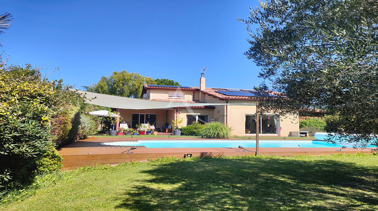 Ma-Cabane - Vente Maison LAPEYROUSE-FOSSAT, 196 m²