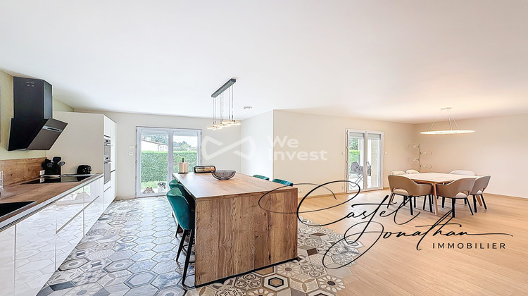 Ma-Cabane - Vente Maison Lapeyrouse-Mornay, 172 m²