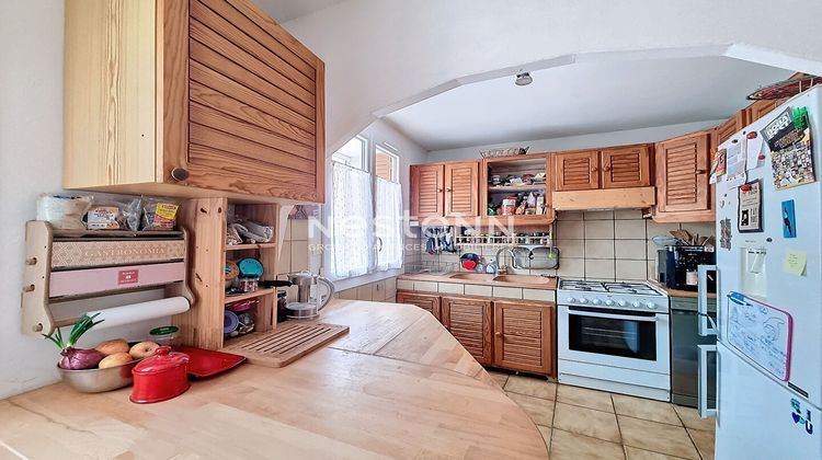 Ma-Cabane - Vente Maison LARAGNE-MONTEGLIN, 60 m²