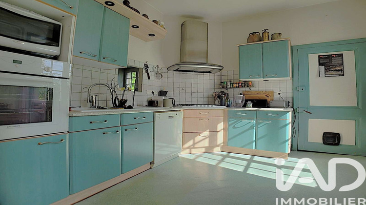 Ma-Cabane - Vente Maison Larche, 210 m²
