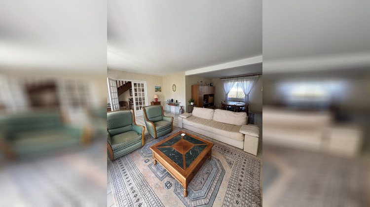 Ma-Cabane - Vente Maison Larmor-Plage, 140 m²