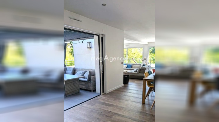 Ma-Cabane - Vente Maison LARMOR PLAGE, 220 m²
