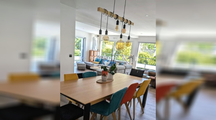 Ma-Cabane - Vente Maison LARMOR PLAGE, 220 m²