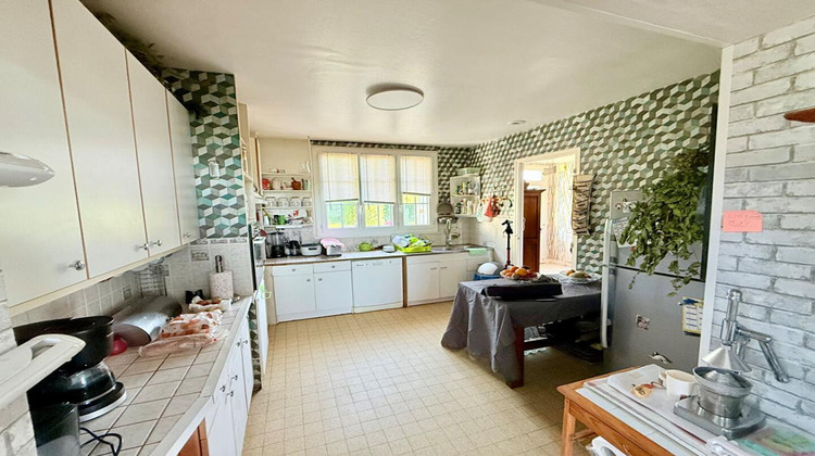 Ma-Cabane - Vente Maison LAROCHE SAINT CYDROINE, 186 m²