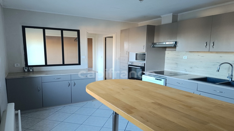 Ma-Cabane - Vente Maison LAROCHE SAINT CYDROINE, 114 m²