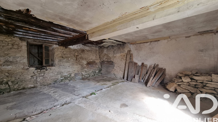 Ma-Cabane - Vente Maison Laroche-Saint-Cydroine, 253 m²