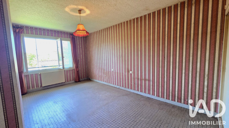 Ma-Cabane - Vente Maison Lathus-Saint-Rémy, 82 m²
