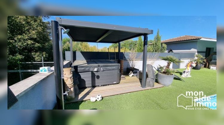 Ma-Cabane - Vente Maison Latresne, 392 m²