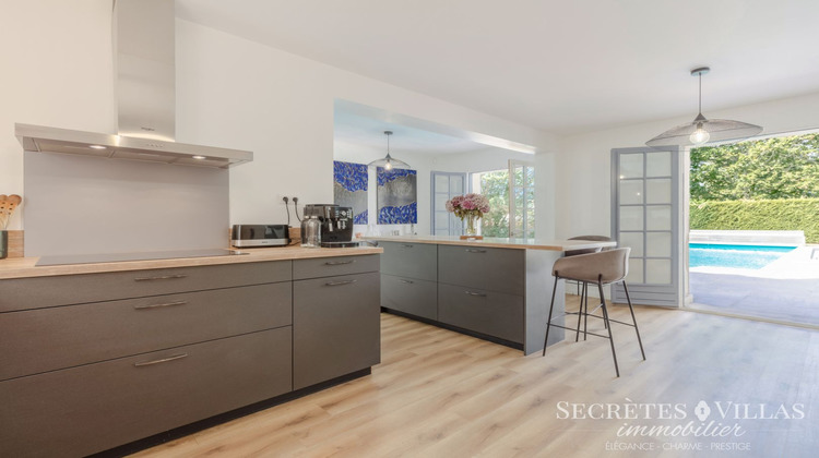 Ma-Cabane - Vente Maison LATRESNE, 270 m²