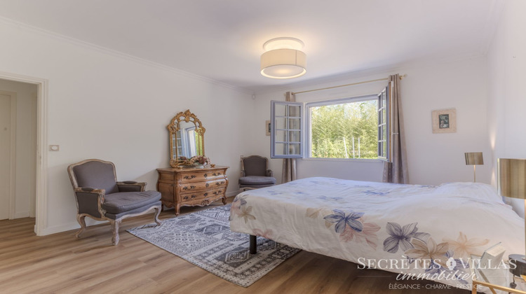 Ma-Cabane - Vente Maison LATRESNE, 270 m²