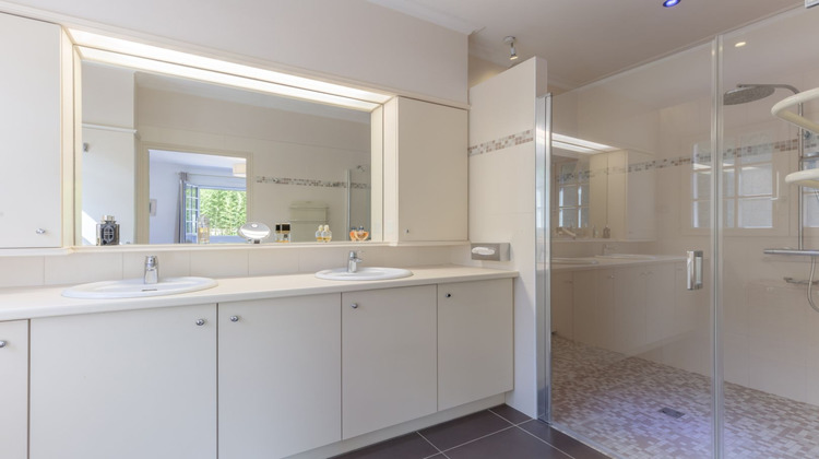 Ma-Cabane - Vente Maison LATRESNE, 270 m²