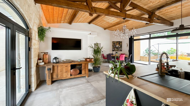 Ma-Cabane - Vente Maison LATRESNE, 215 m²