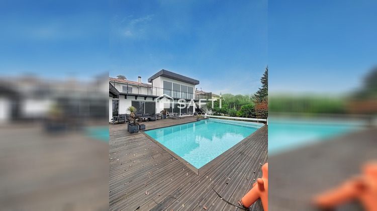 Ma-Cabane - Vente Maison Latresne, 196 m²