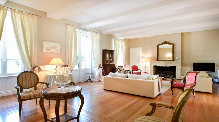 Ma-Cabane - Vente Maison LATRESNE, 450 m²