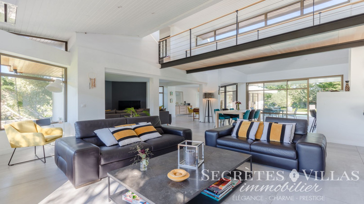 Ma-Cabane - Vente Maison LATRESNE, 236 m²