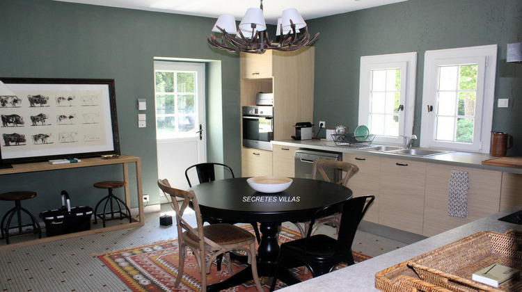 Ma-Cabane - Vente Maison LATRESNE, 290 m²