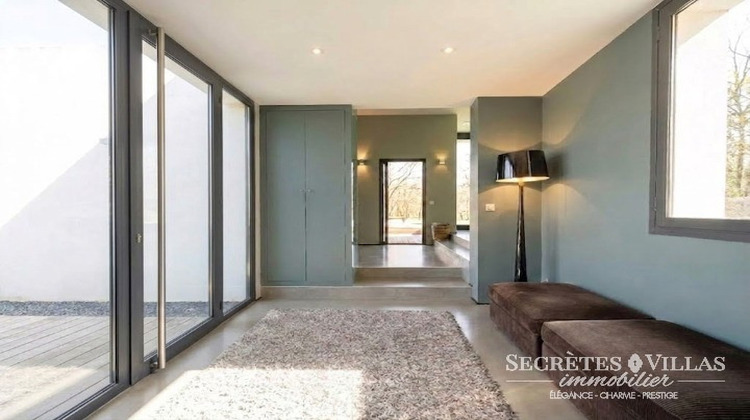 Ma-Cabane - Vente Maison LATRESNE, 260 m²