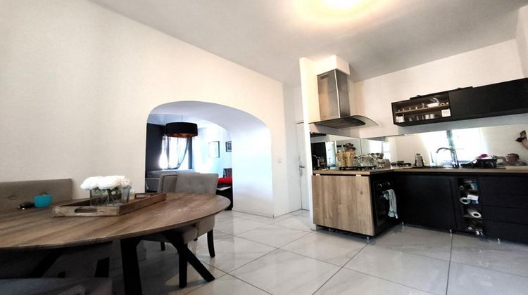 Ma-Cabane - Vente Maison LAUDUN L ARDOISE, 127 m²