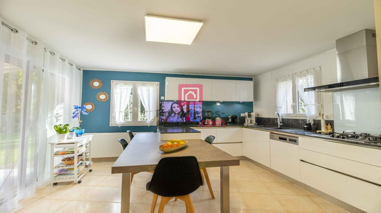 Ma-Cabane - Vente Maison LAURIS, 214 m²