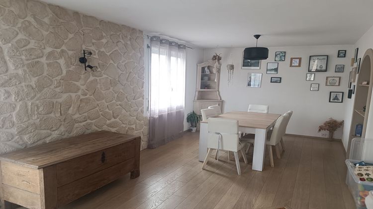 Ma-Cabane - Vente Maison LAVAL, 110 m²