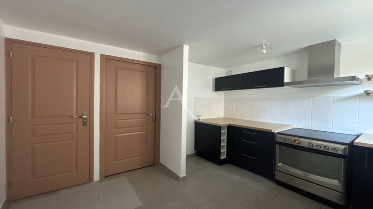 Ma-Cabane - Vente Maison LAVAL, 67 m²