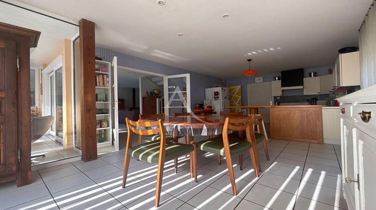 Ma-Cabane - Vente Maison LAVAL, 156 m²