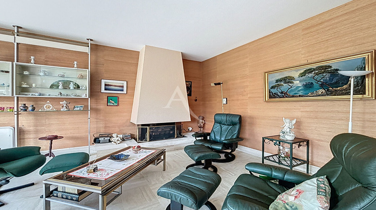 Ma-Cabane - Vente Maison LAVAL, 166 m²