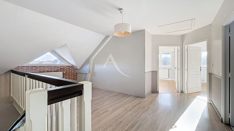 Ma-Cabane - Vente Maison LAVAL, 149 m²