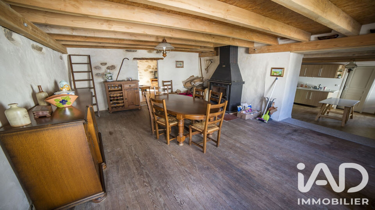 Ma-Cabane - Vente Maison Laval-Roquecezière, 107 m²