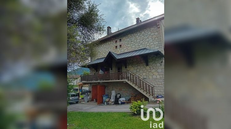 Ma-Cabane - Vente Maison Lavancia-Epercy (01590), 109 m²