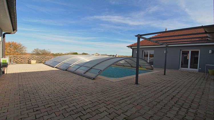 Ma-Cabane - Vente Maison LAVANGEOT, 200 m²