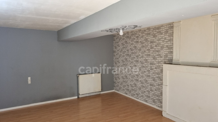 Ma-Cabane - Vente Maison LAVARE, 75 m²