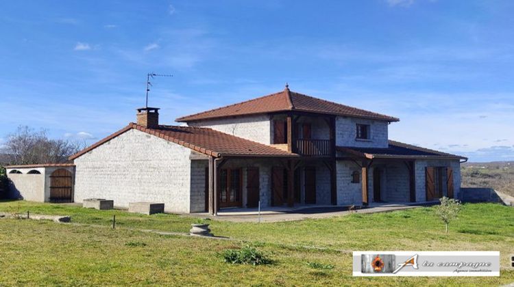 Ma-Cabane - Vente Maison Lavault-Sainte-Anne, 179 m²