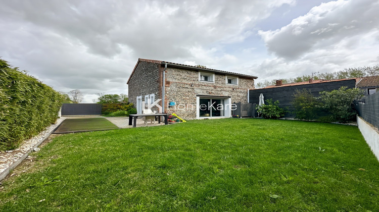 Ma-Cabane - Vente Maison Lavelanet-de-Comminges, 140 m²