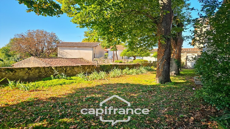 Ma-Cabane - Vente Maison LAYRAC, 275 m²