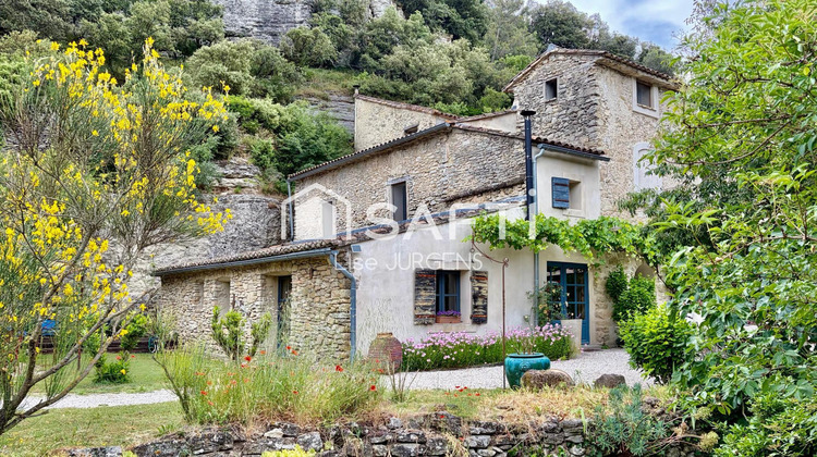 Ma-Cabane - Vente Maison Le Beaucet, 351 m²