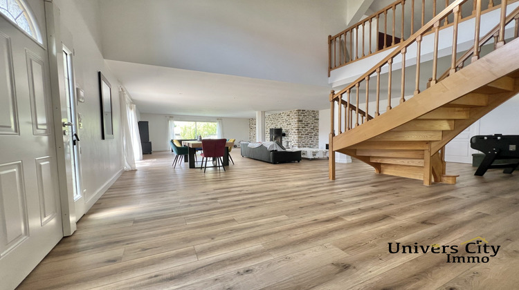 Ma-Cabane - Vente Maison Le Bignon, 258 m²