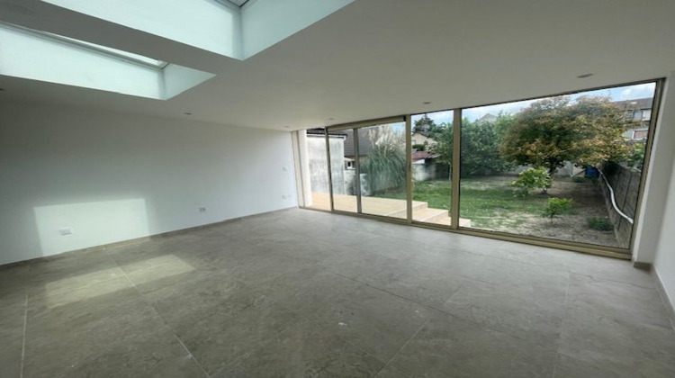 Ma-Cabane - Vente Maison Le Blanc-Mesnil, 150 m²